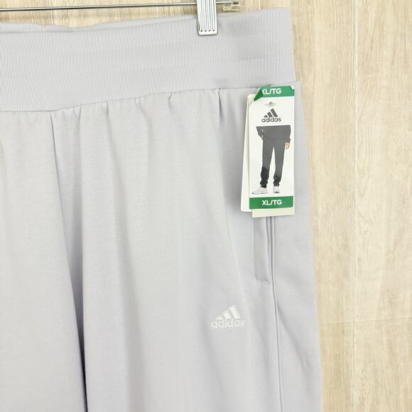 Adidas Pants Women’s XL Fit Tapered Leg Fleece Embroidered Relaxed Fit NEW - Picture 6 of 16